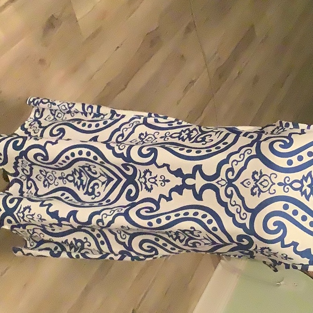 Boutique dress, Zesica, size medium. NWOT. Blue and white